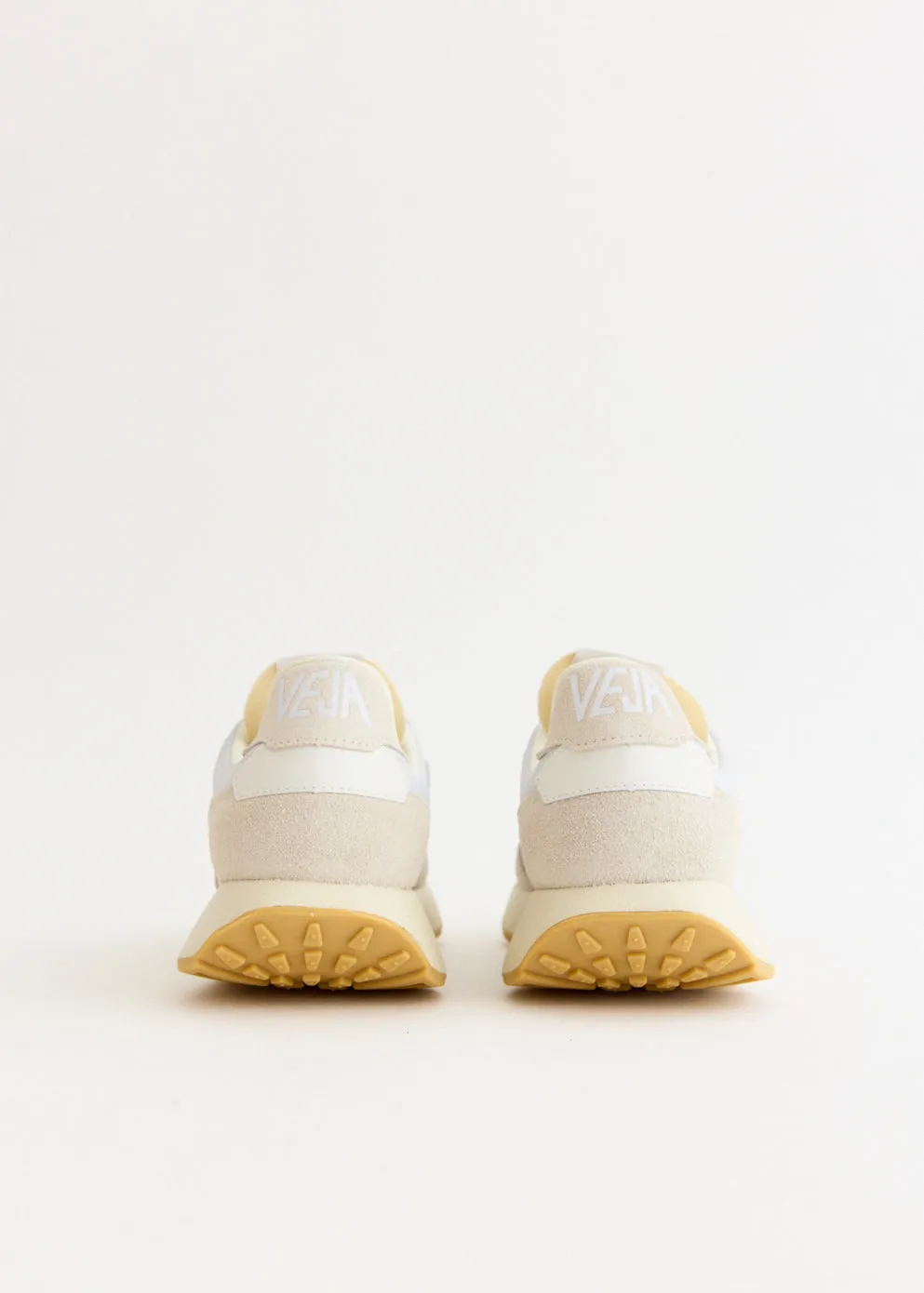 Paulistana 'Pearl Pierre' Sneakers Lifestyle Pick Cozy Interior