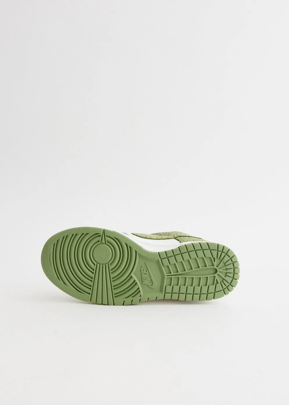 Women's Dunk Low 'Safari Oil Green' Sneakers Go Mode City Stride