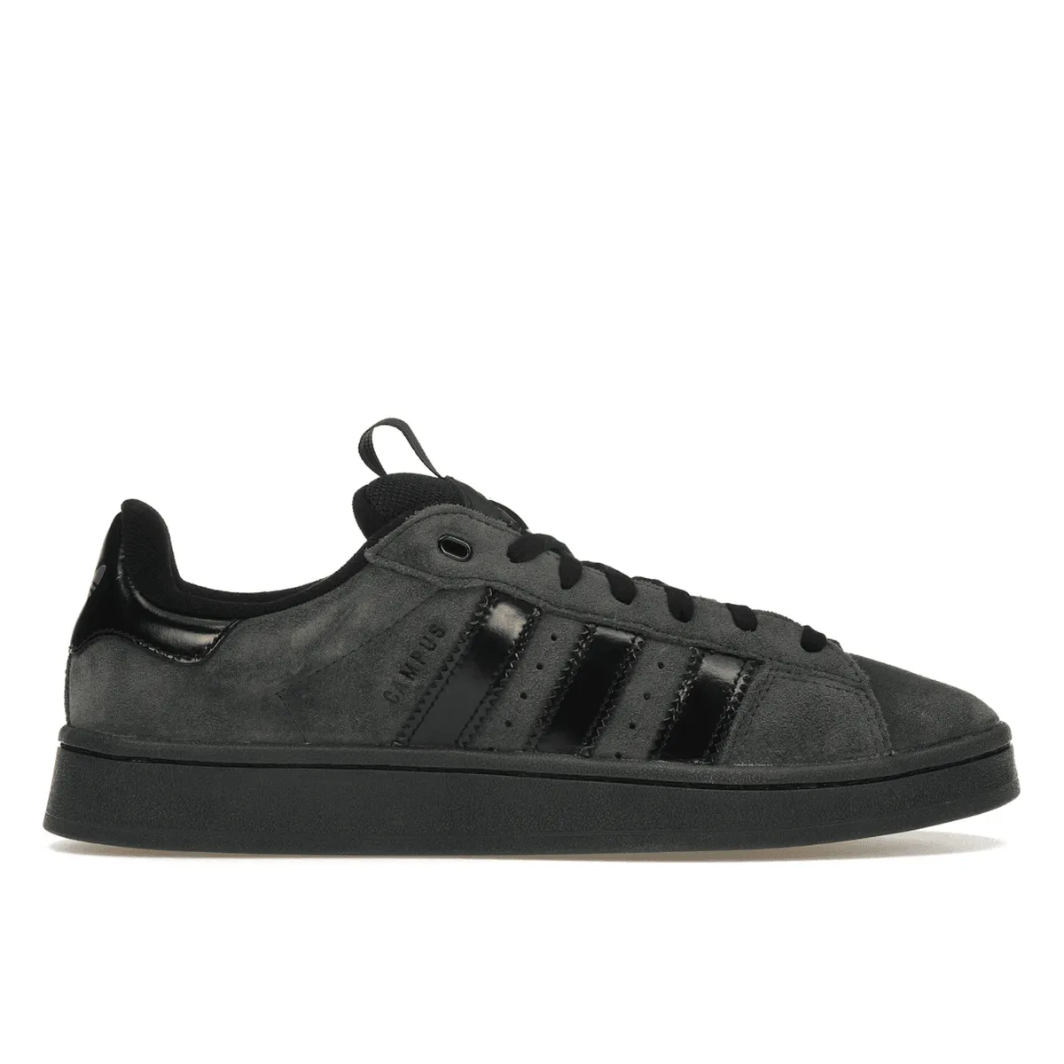Neutral Look Turn Hike Adidas Campus 00s Carbon Black