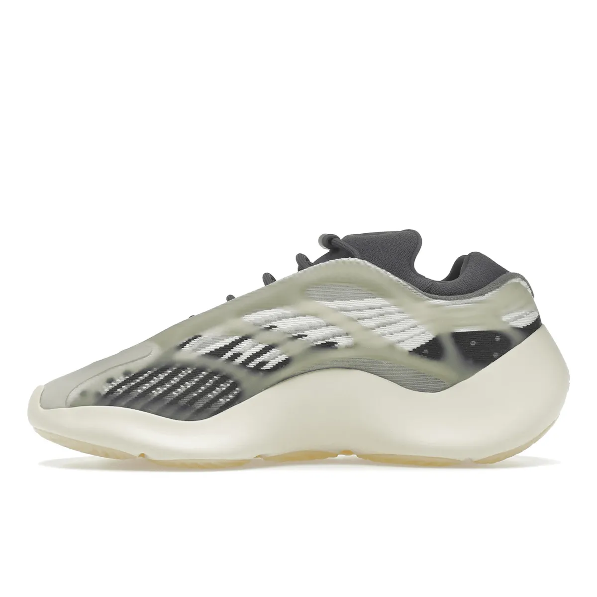 Adidas Yeezy 700 V3 Fade Salt Breathable fabric