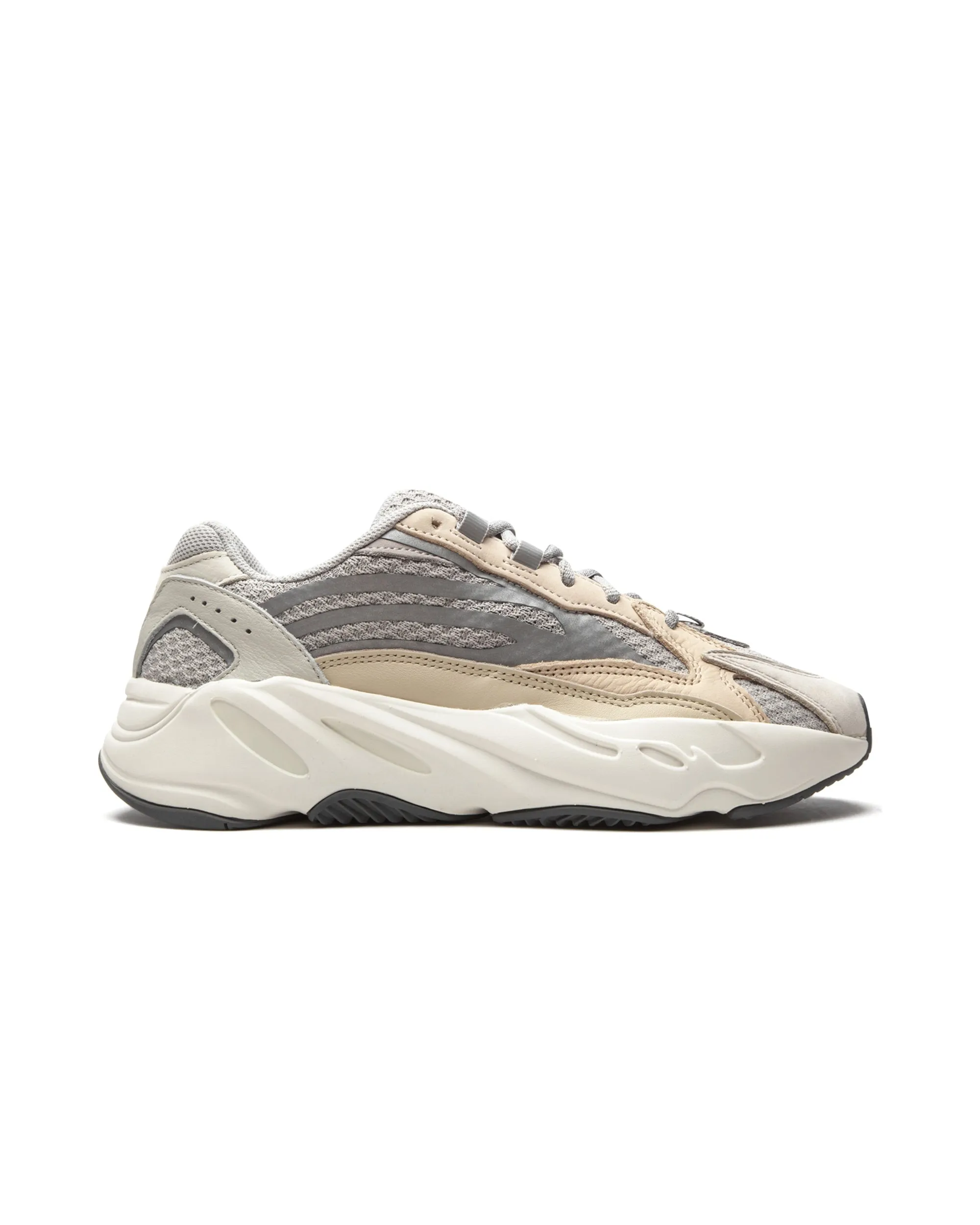 adidas Yeezy Boost 700 V2 Cream adjustable - lacing running shoes flat - terrain shoes