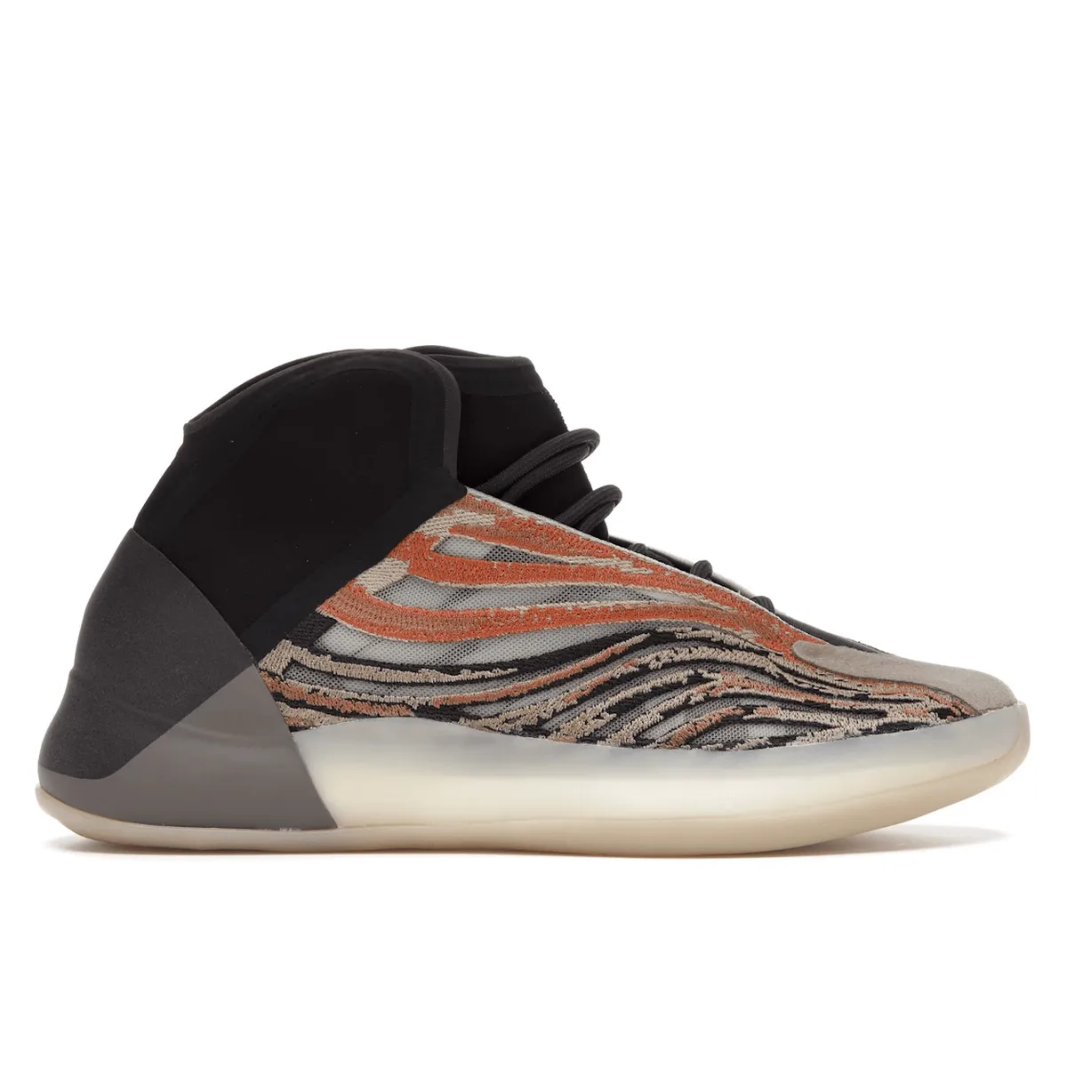 Adidas Yeezy QNTM Flash Orange shoe cleaning tennis player
