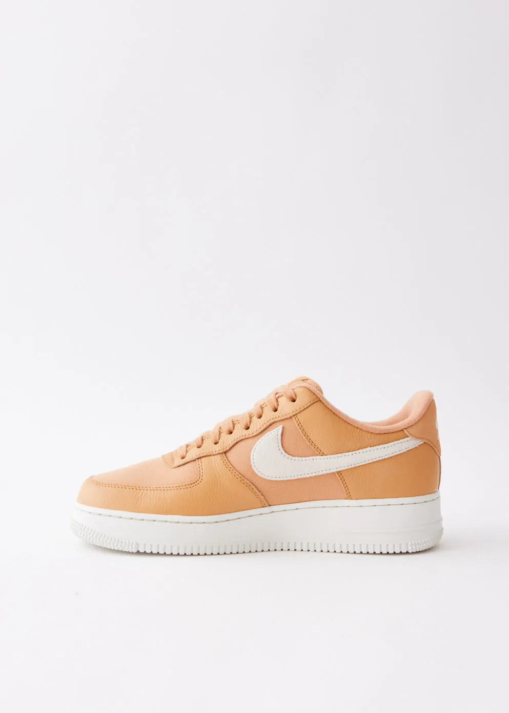 Effortless support Air Force 1 '07 LX 'Amber Brown' Sneakers
