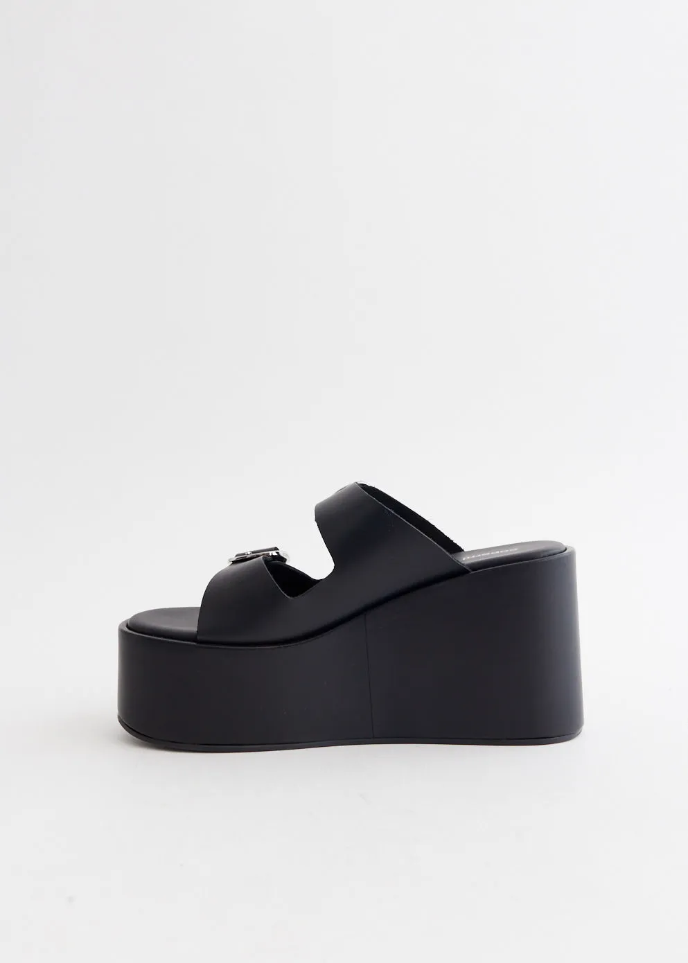 Buckle Wedges All ages Clean Finish