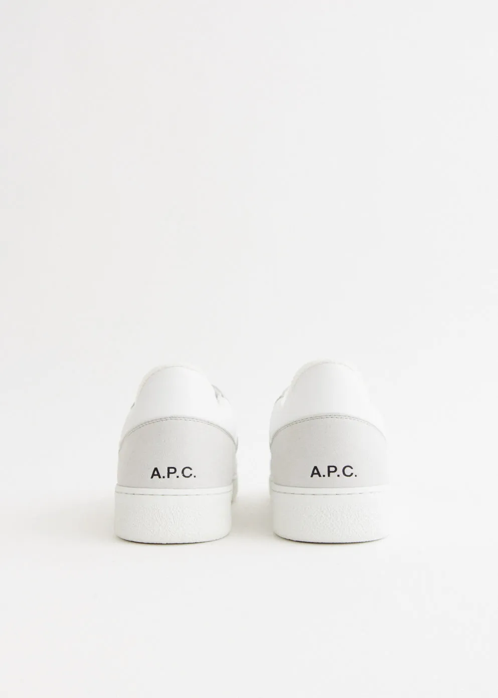 Plain Sneakers Luxurious Touch