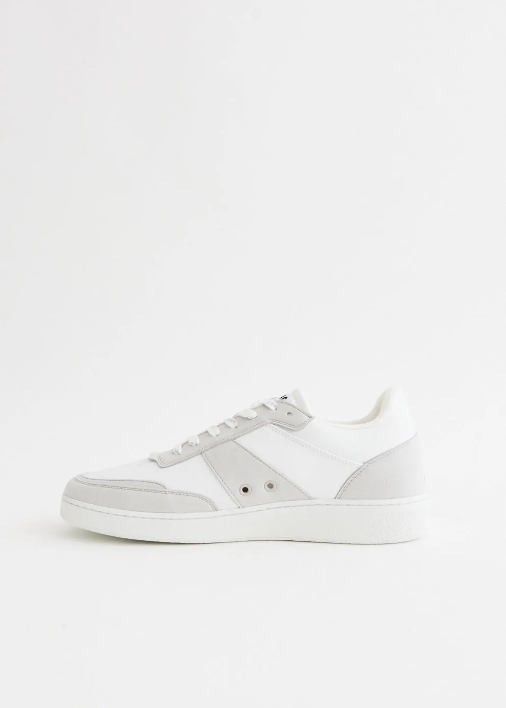 Optimal ease irresistible Plain Sneakers