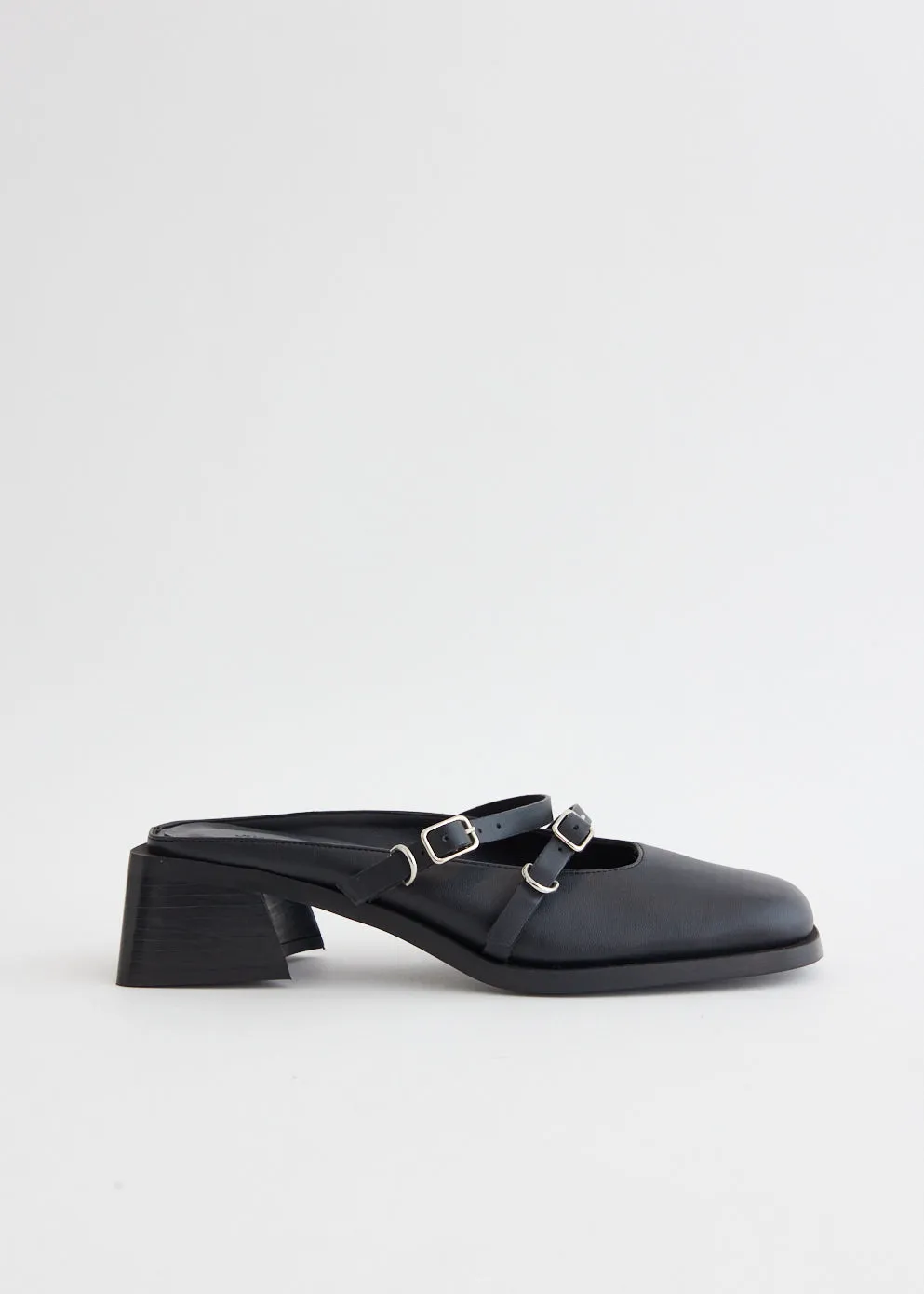 Andie Mules Trail Step