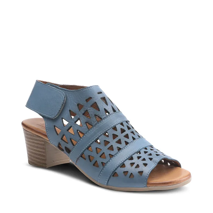 Womens Spring Step Dorotha in Blue Daily Basic
