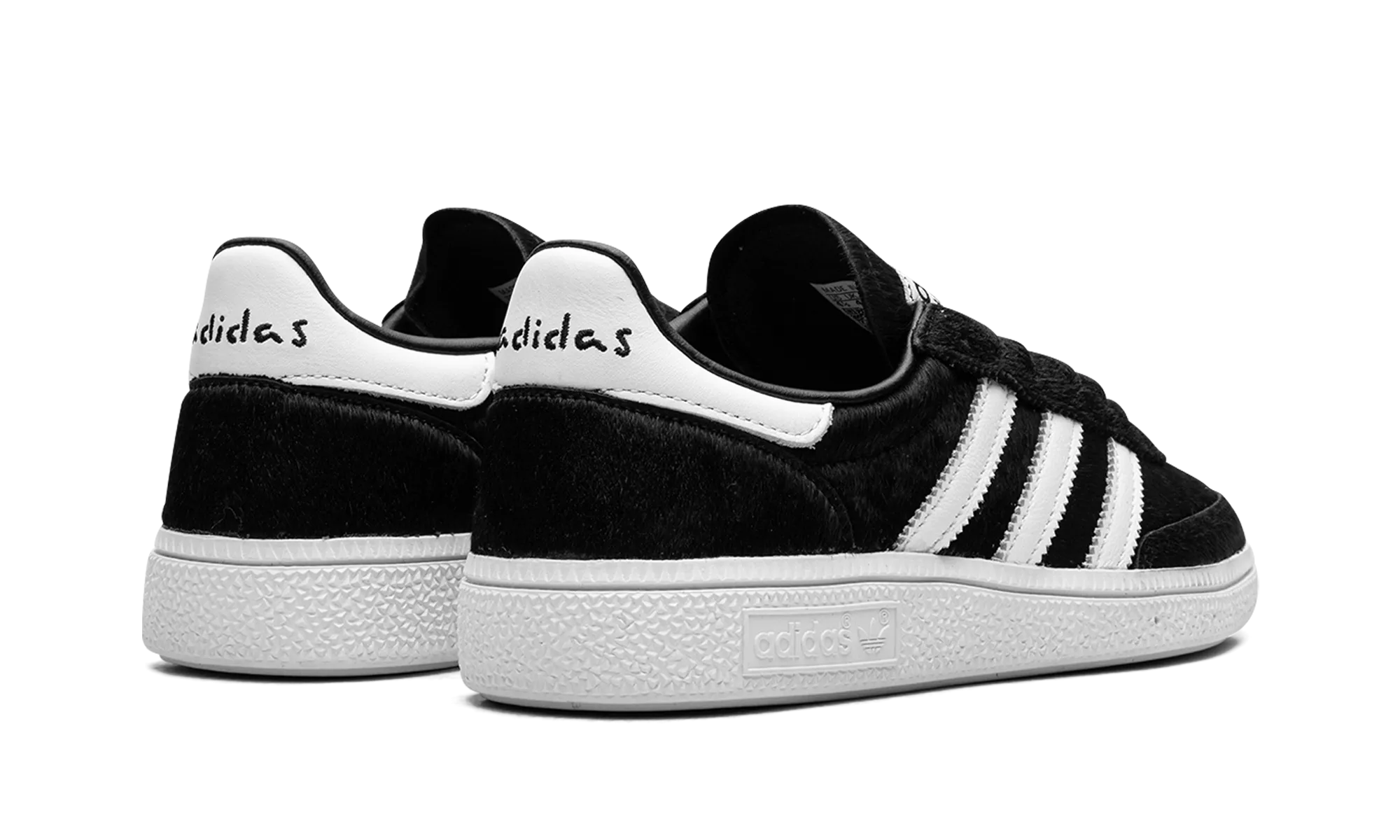 Extended Ride Leather Material Handball Spezial "Core Black"