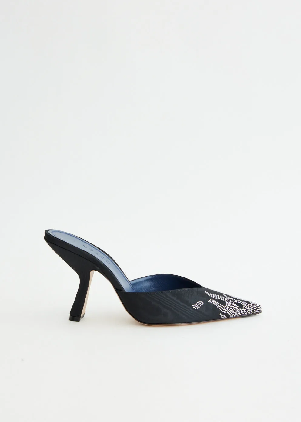 Chic Form Tidy look Carmen Grosgrain Moire Mules