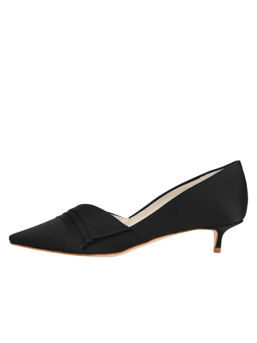 Iconic Style teenagers' Brenna Kitten Heel