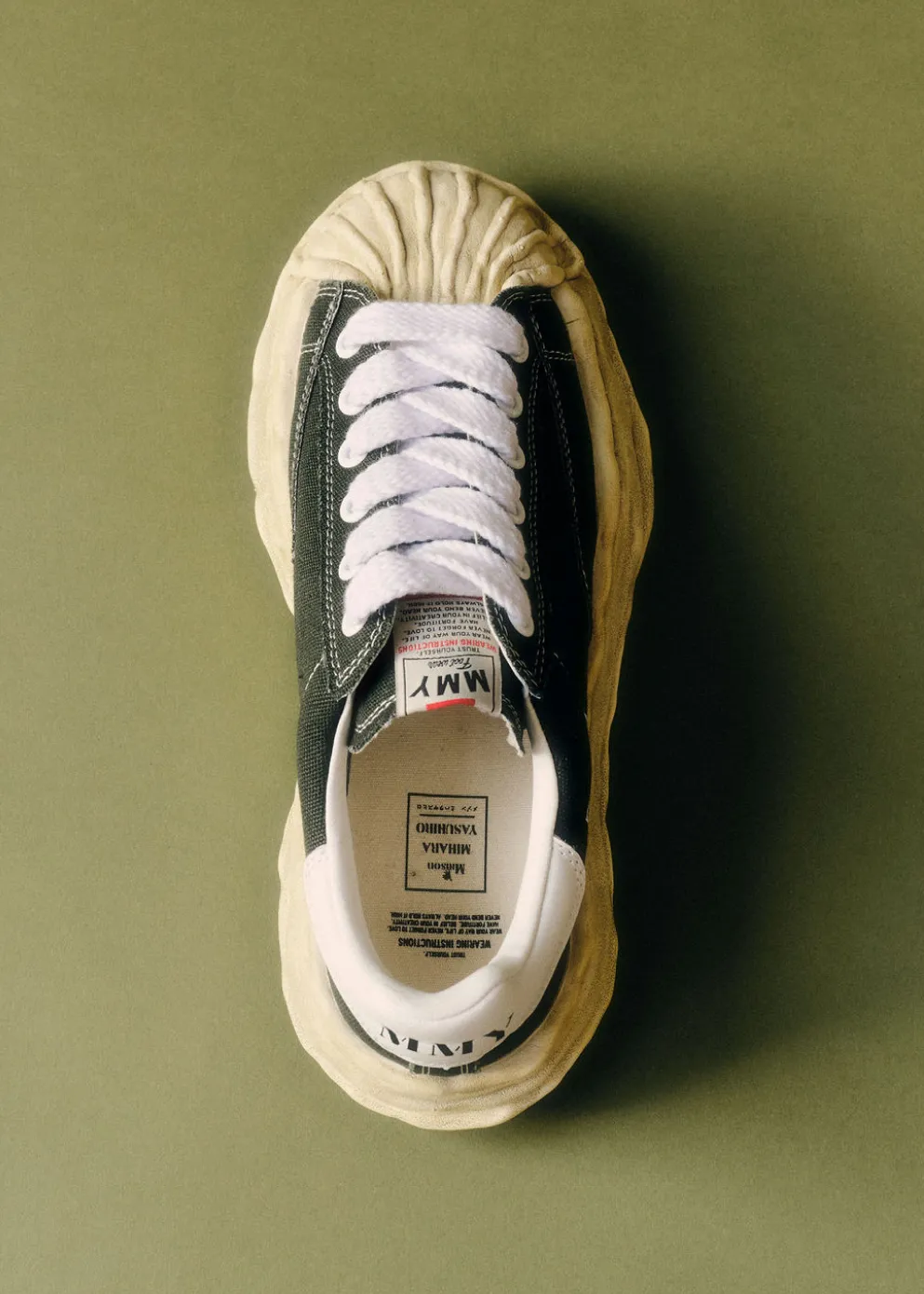 Exclusive Look Blakey Vintage Colour Dyed Sneakers