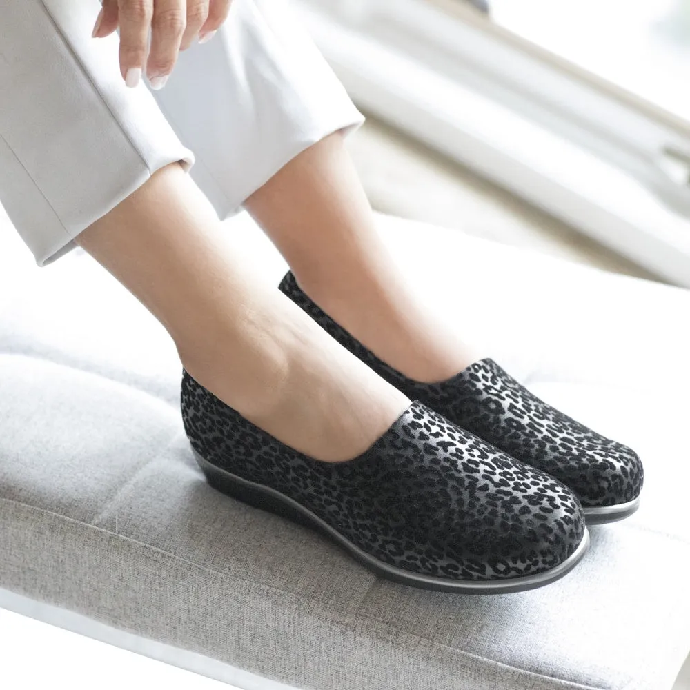 Bliss - Black Leopard anti static School Pace