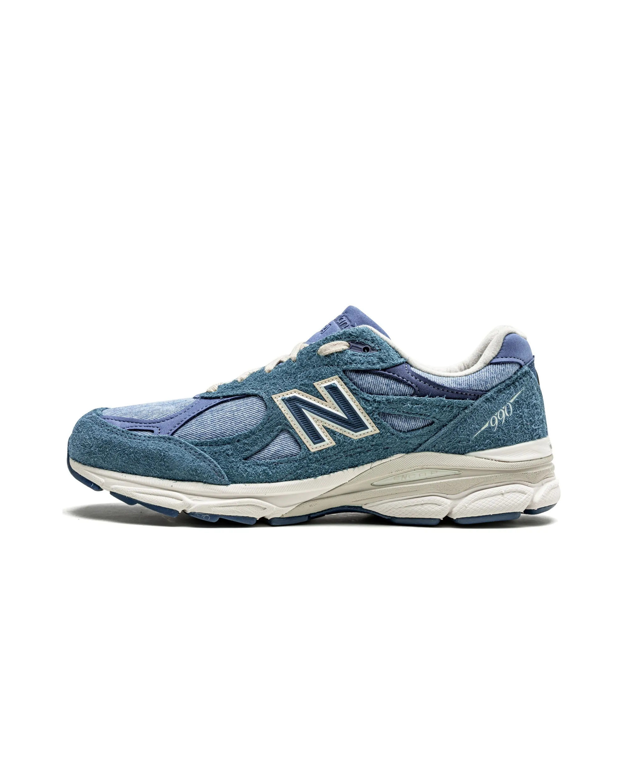 shoe storage New Balance 990v3 MiUSA Levi's Denim