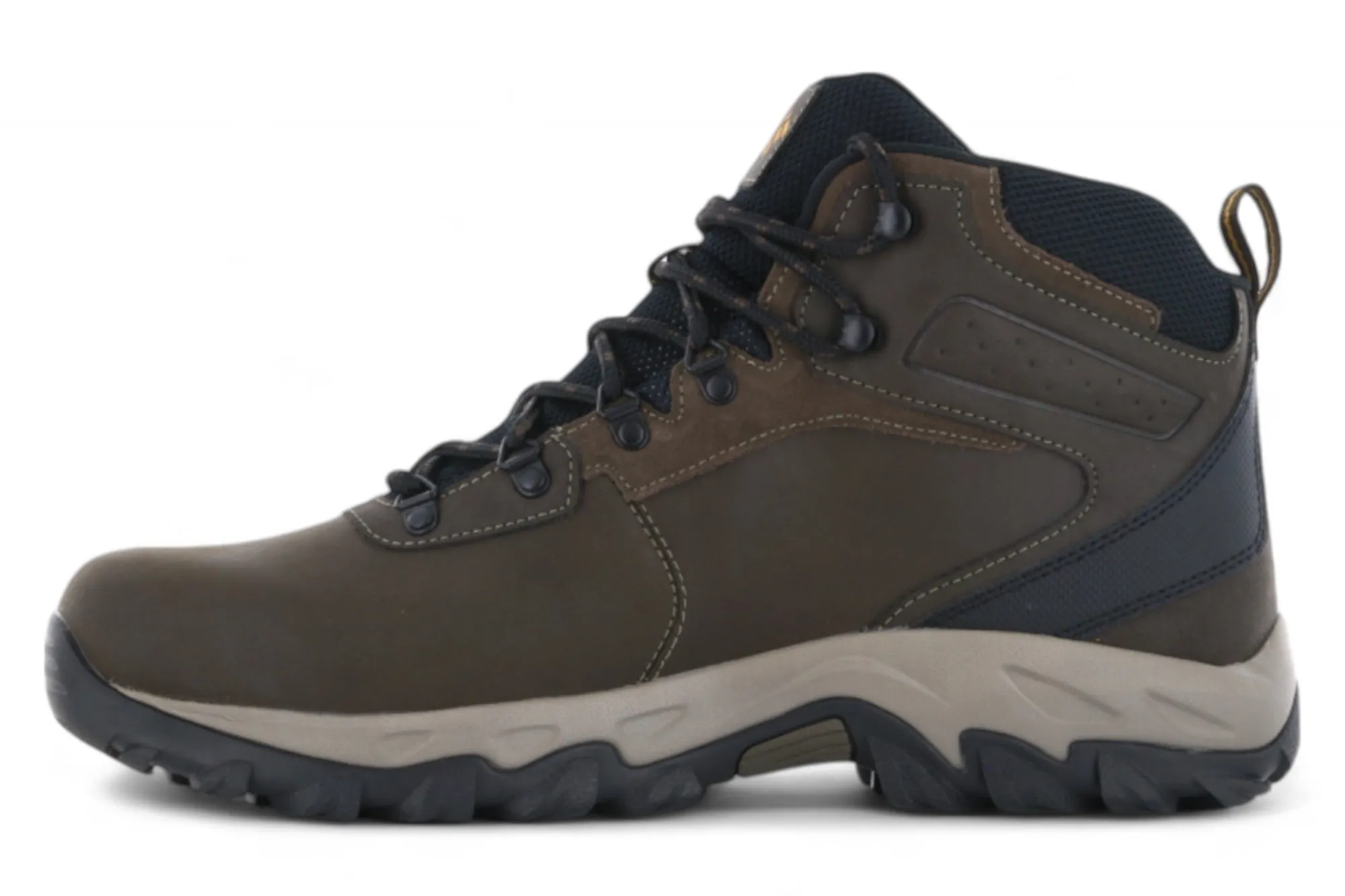 Feather Light Columbia Newton Ridge Plus II Waterproof Hiking Boot Cordovan