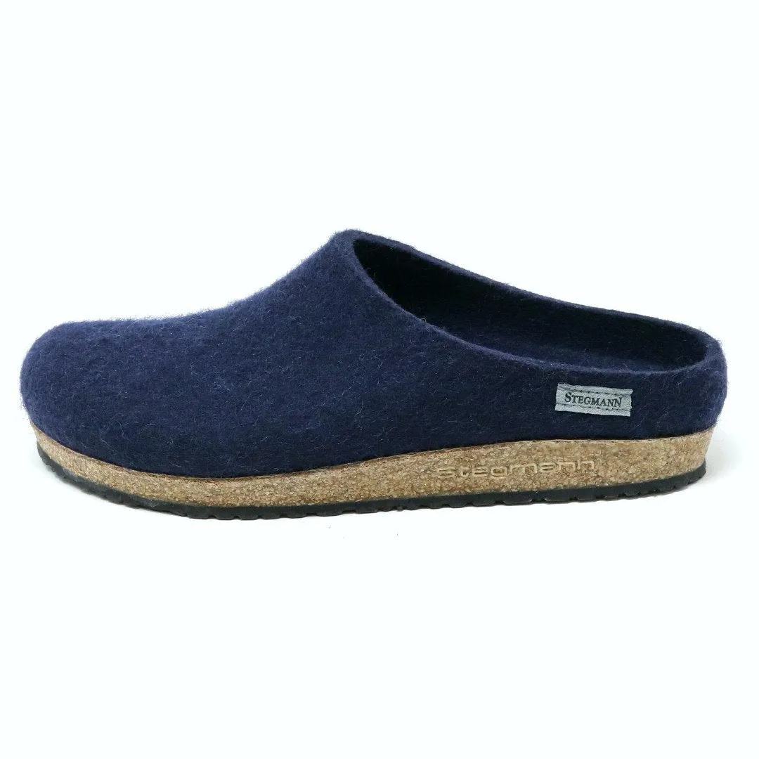White Clean Women's Essenz Wool Clog - Navy