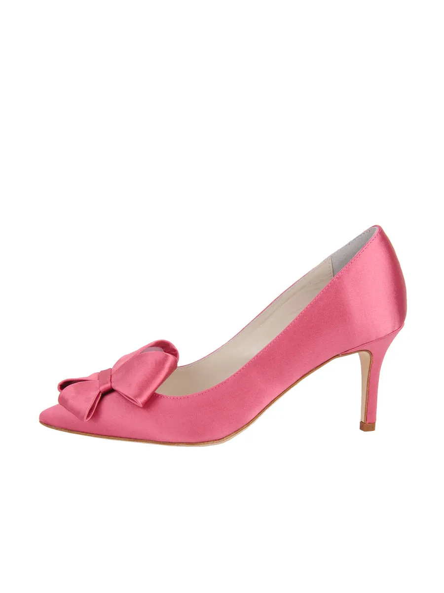 unisex - style Caitlin Pointed Toe Pump Satin