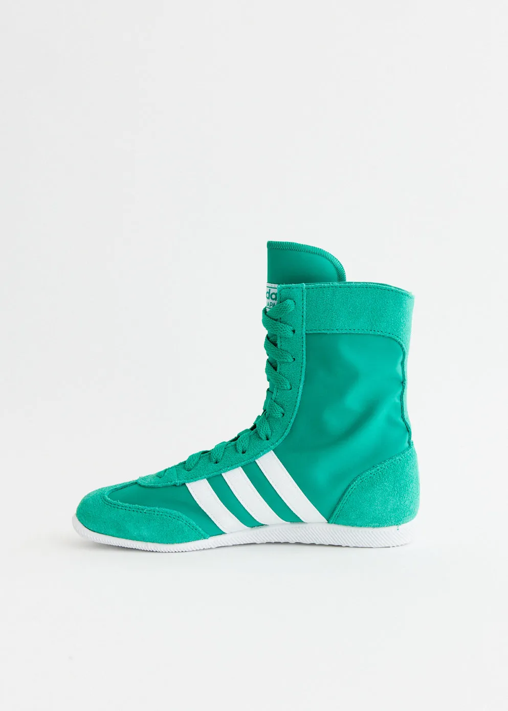 Anti Sweat Beach Walks Women's Japan Mid Court Sneakers
