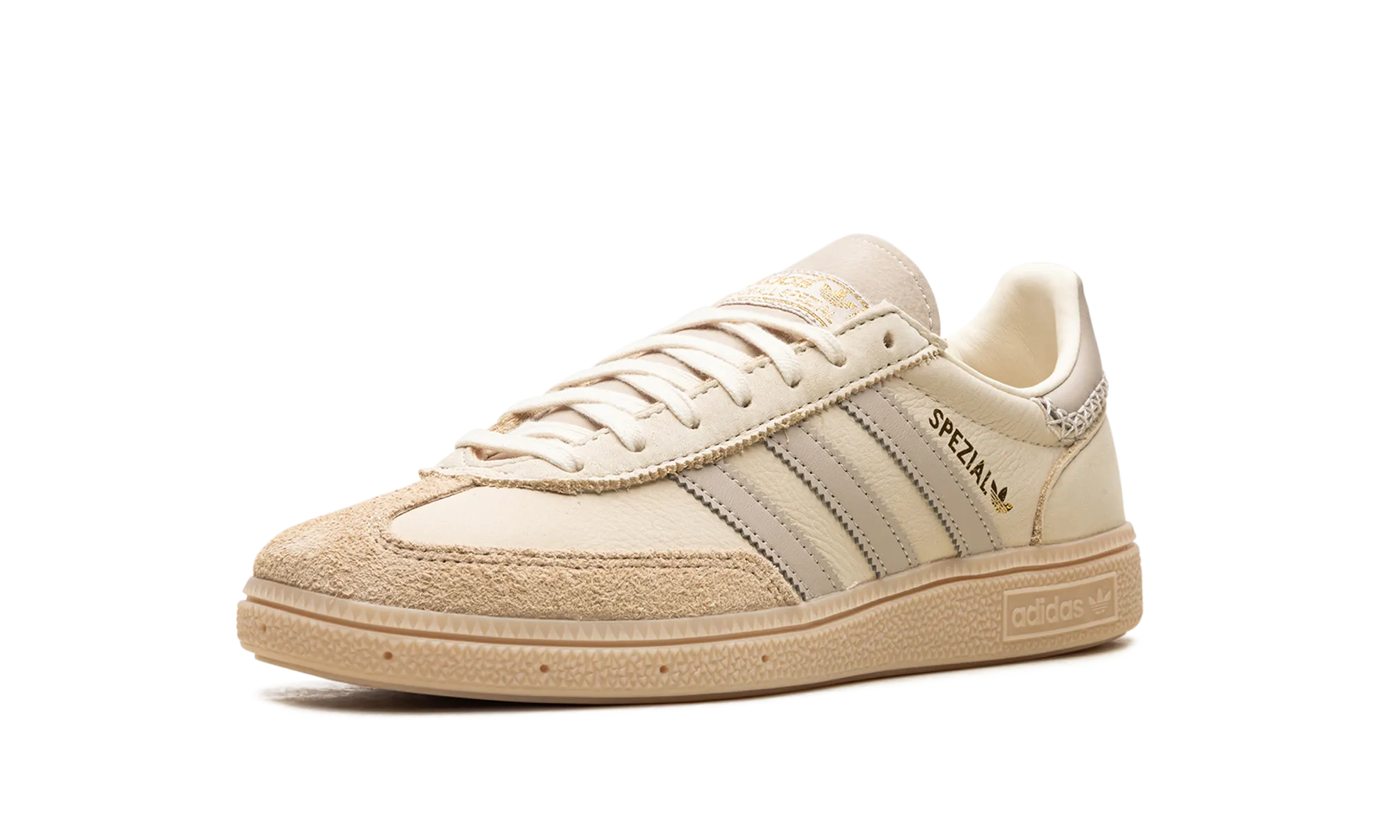 Handball Spezial WMNS "Cream White Beige" Streetwear Look