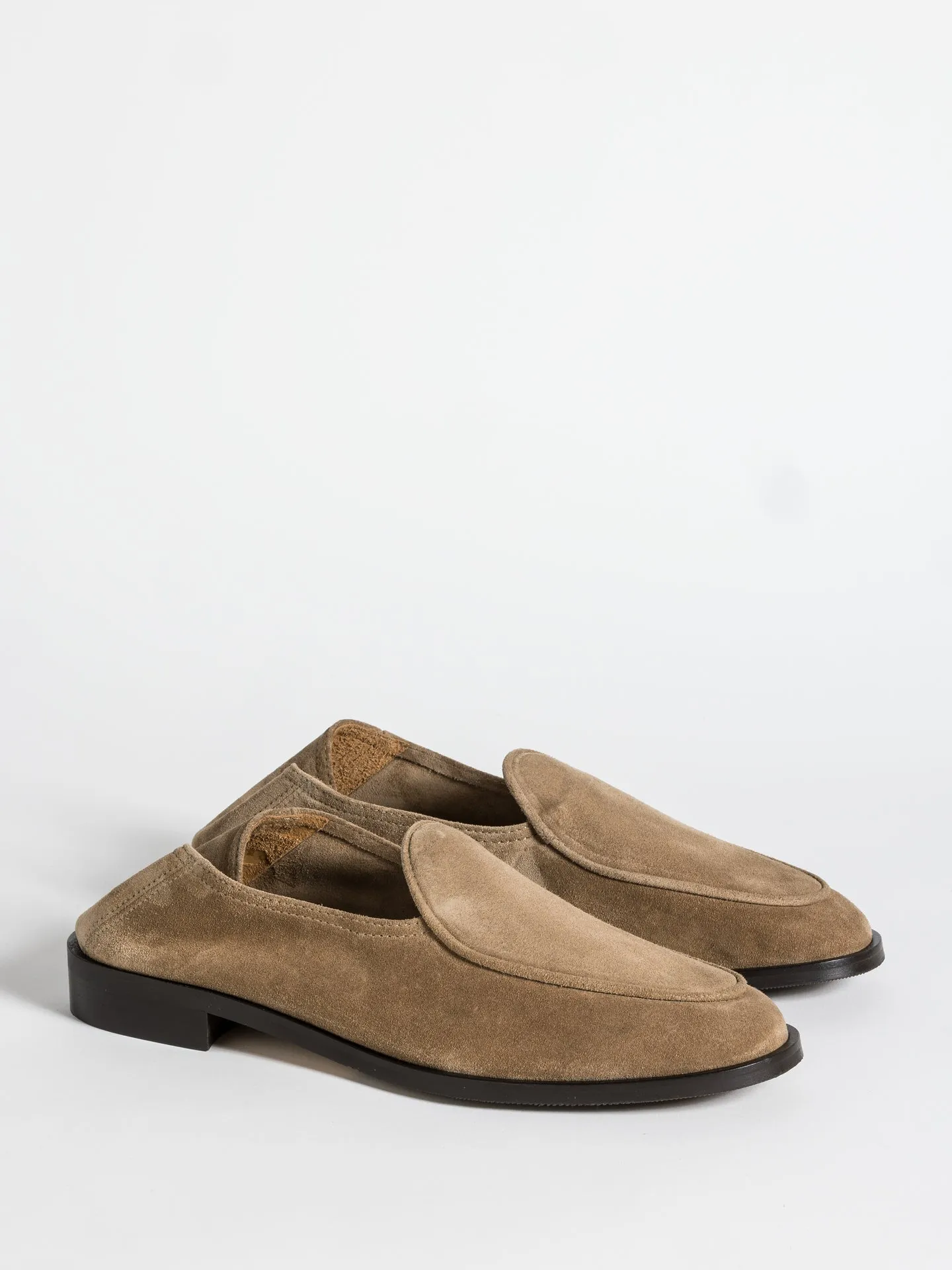 French Mood Scandi Fit CHRIS EARTH SUEDE