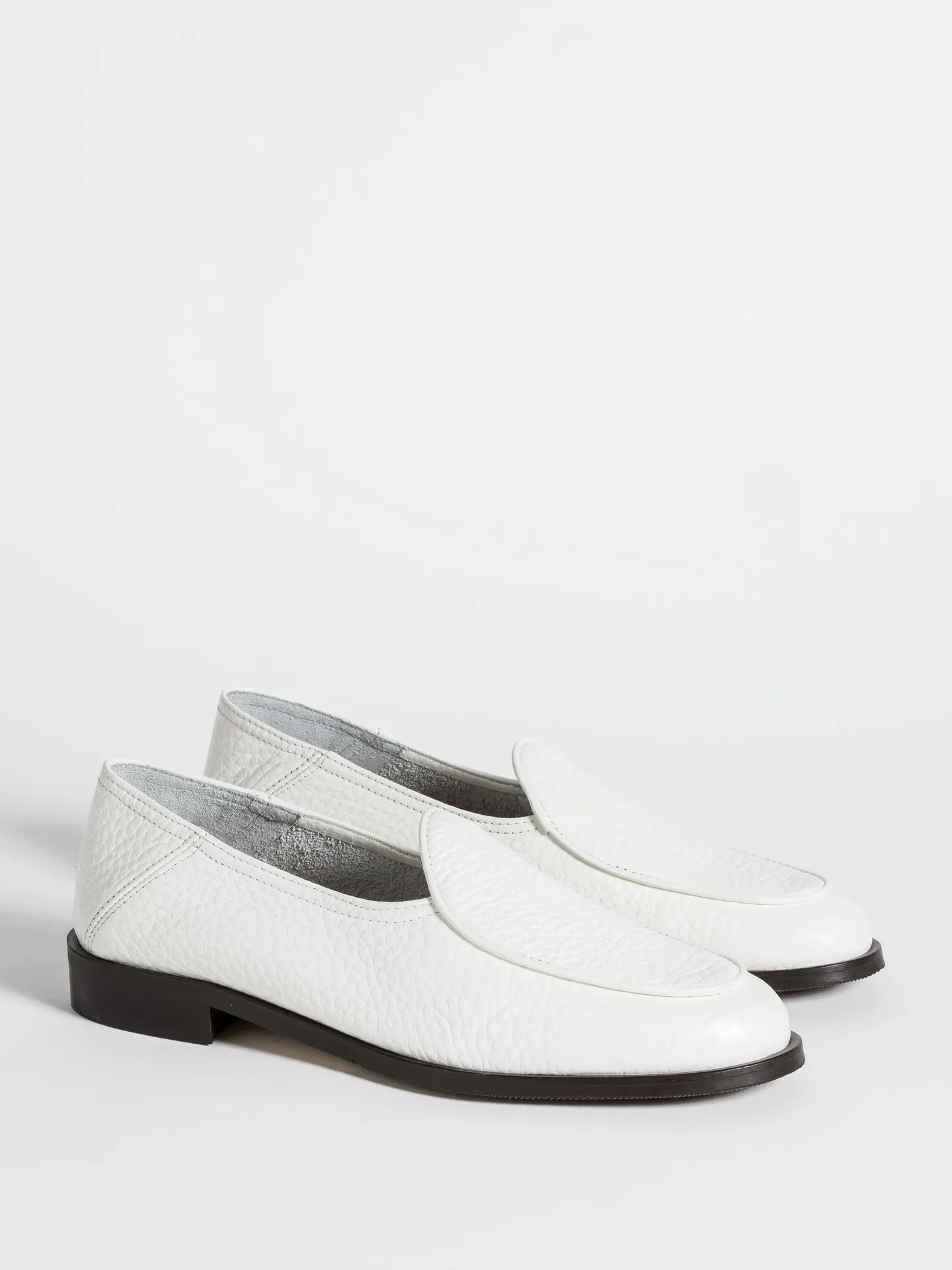 CHRIS WHITE Soft Padding Brogue Detail