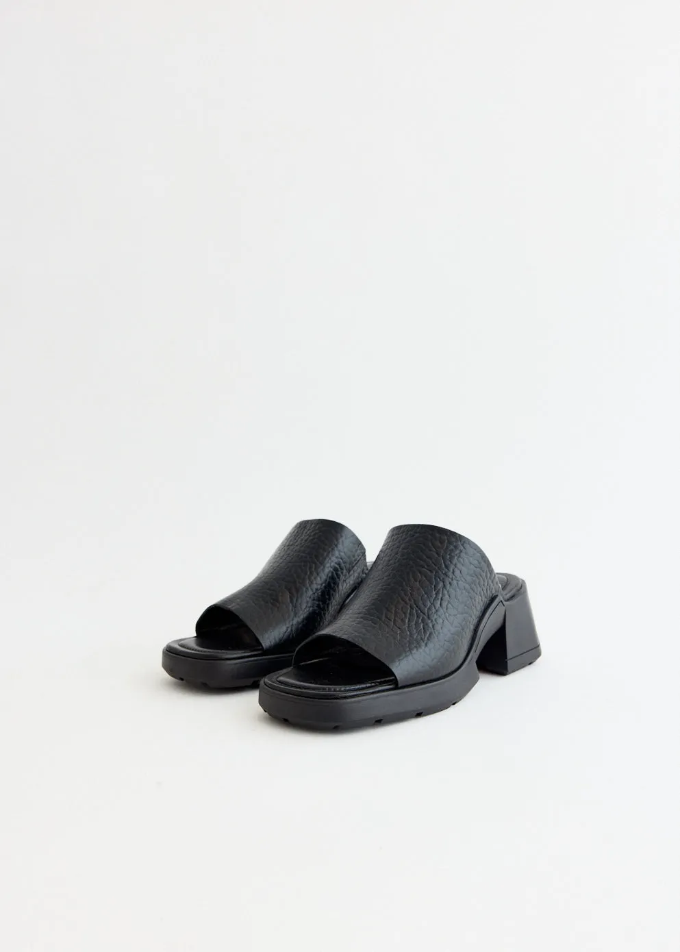 Chill Feet Clarin Mule Sandals
