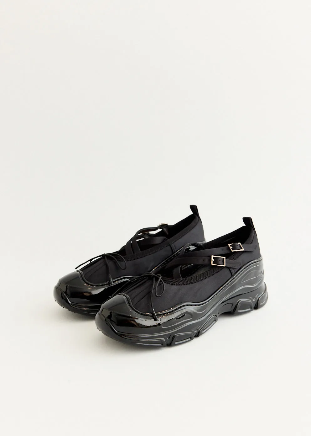 Air Comfort Classic Criss Cross Tracker Ballerinas