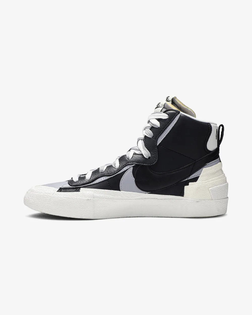 simple design Cool Design NIKE X SACAI MID BLAZER BLACK