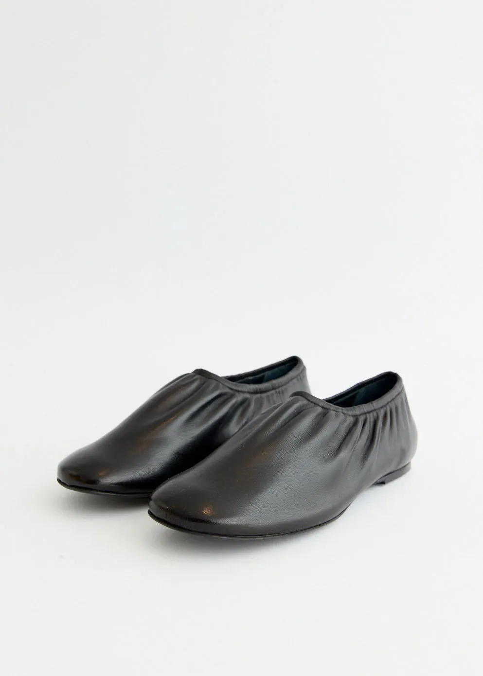 Wear-Ready Shoes Swan Slip Ons