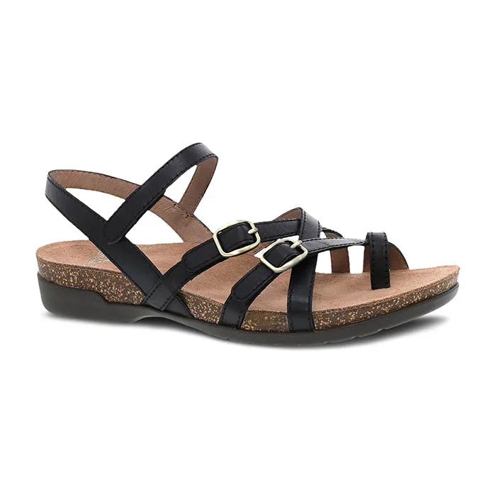Sleek Vacation Sandals Womens Dansko Roslyn in Black