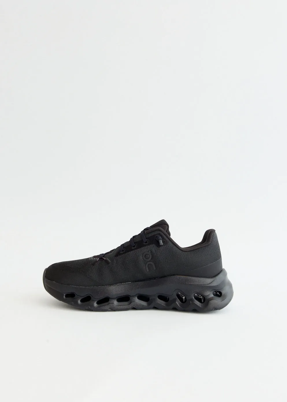 Cloudtilt 'Eclipse Black' Sneakers Forest Step Cozy Feel