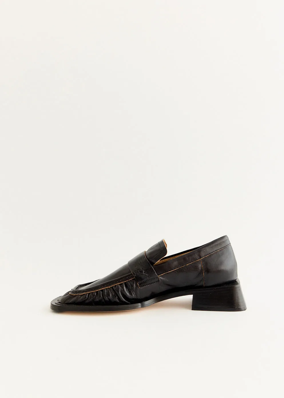 Airi Loafers Busy Life