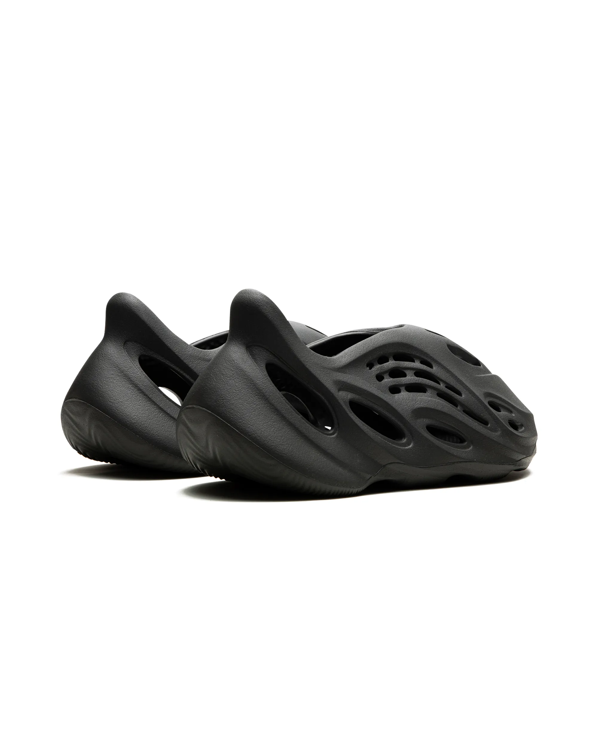 fringe - trimmed - design shoes affordable - price - value shoes adidas Yeezy Foam RNR Carbon
