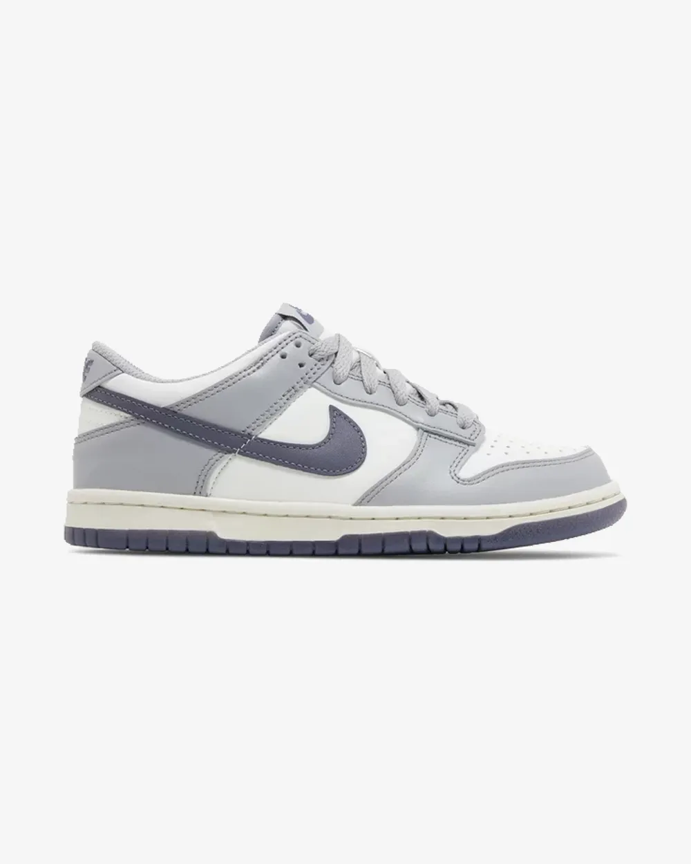 NIKE DUNK LOW GS PLATINUM TINT LIGHT CARBON Office Look Earth Brown