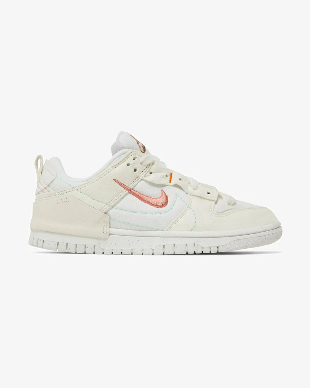 NIKE DUNK LOW DISRUPT 2 PALE IVORY PINK (NEW) outdoor mode