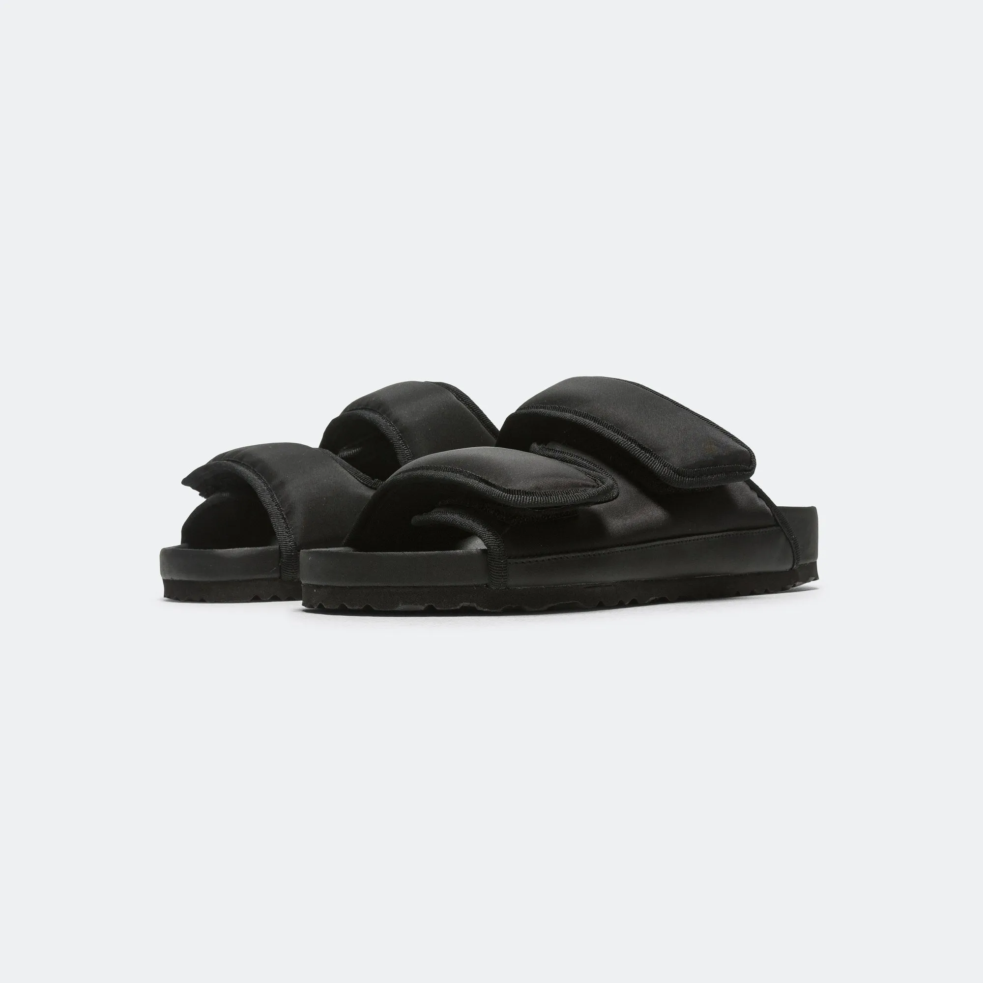 Cosy EXQ SYN Regular - Black Grab And Go