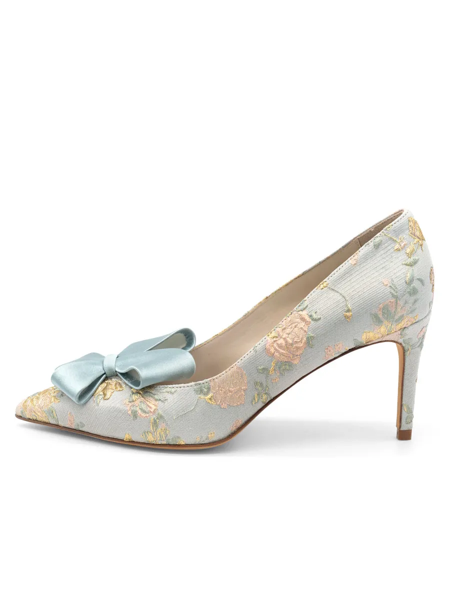 Ultra-soft comfort Caitlin Pointed Toe Pump Brocade