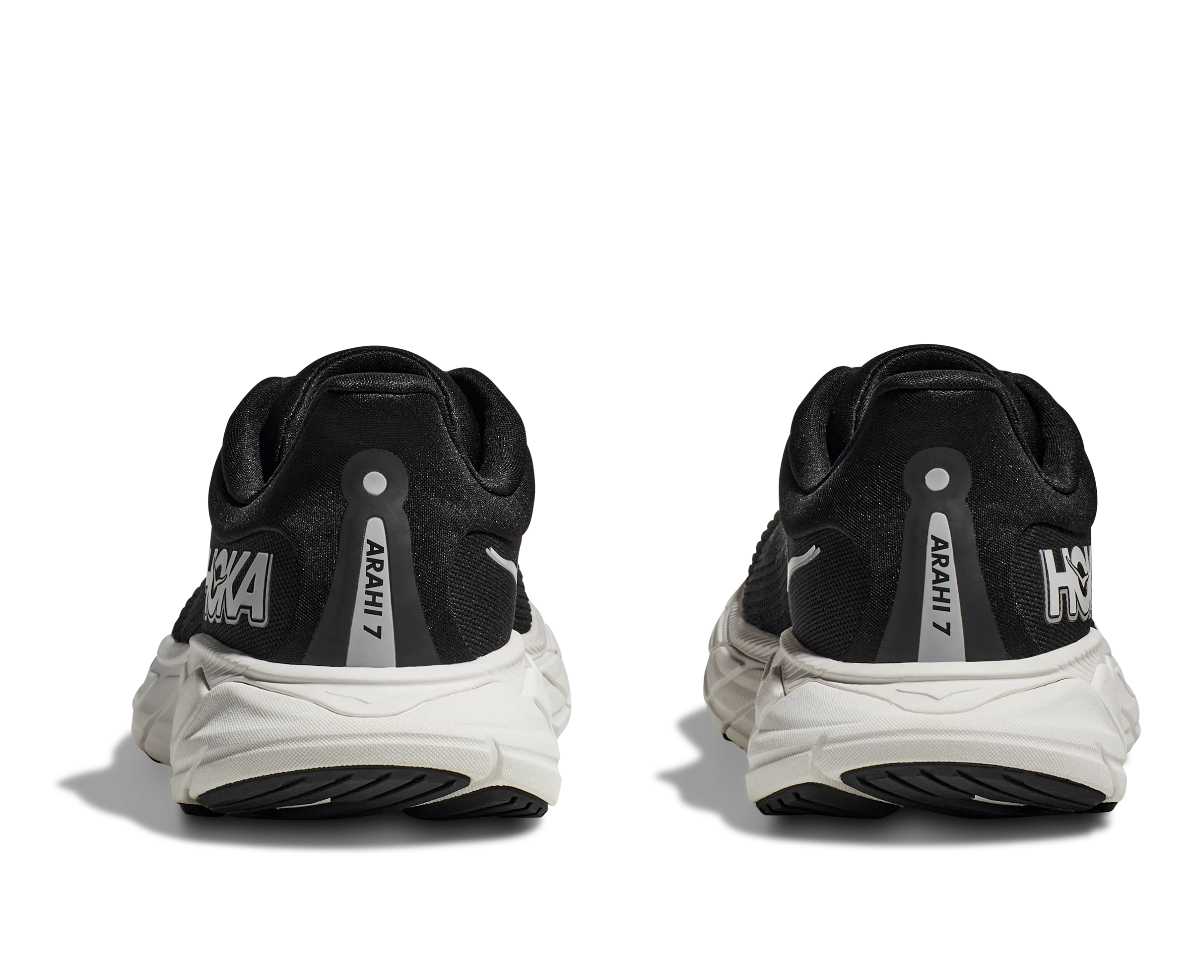 Timeless Performance neutral - colors Men's Arahi 7