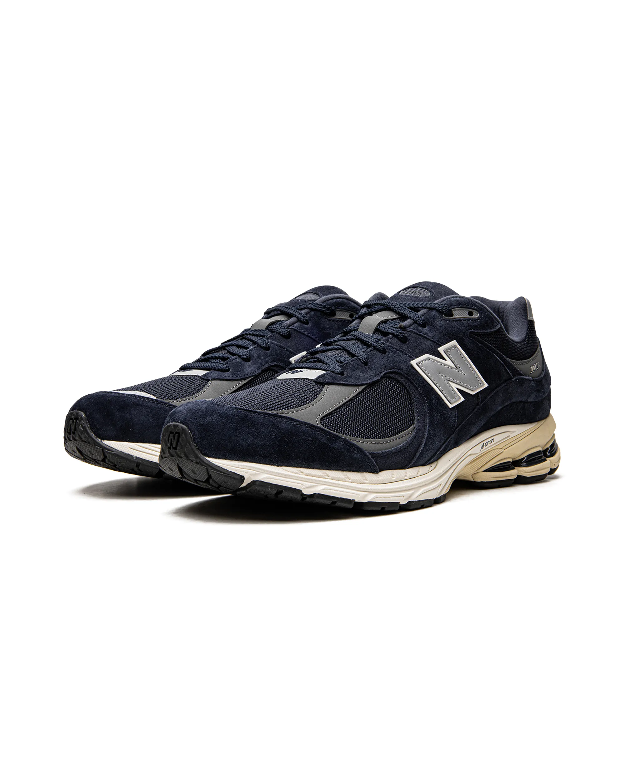 New Balance 2002R Eclipse Navy Supportive Wear Spring Walk