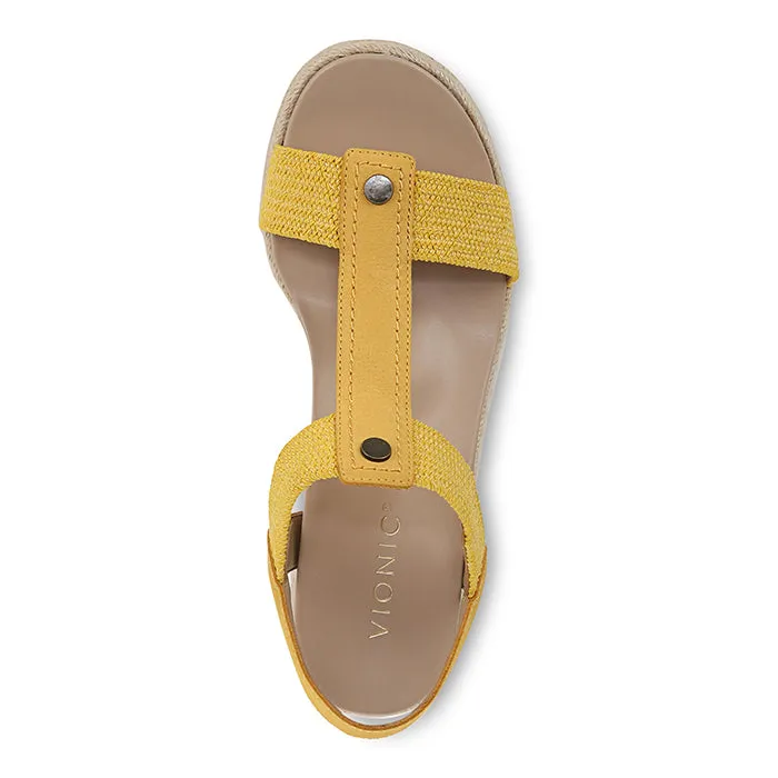 Relaxed Outdoor Footwear Womens Vionic Calera in Butter Yellow