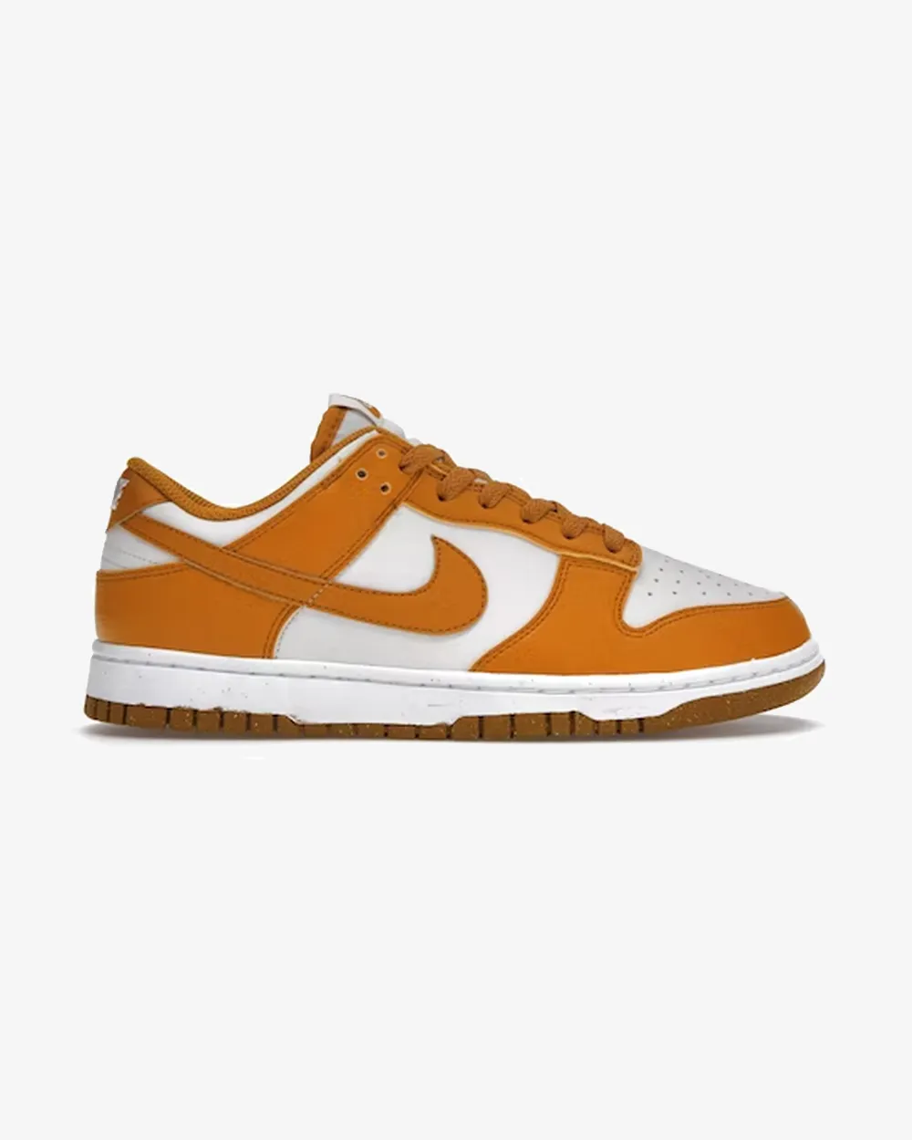 NIKE DUNK LOW WMNS NEXT NATURE PHANTOM GOLD SUEDE Mixed Texture