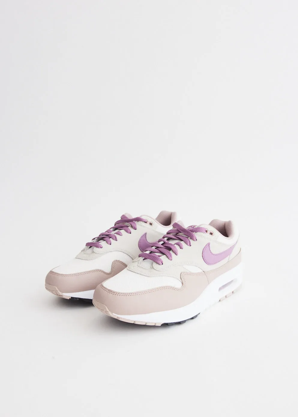 Air Max 1 SC 'Violet Dust' Sneakers thin heel
