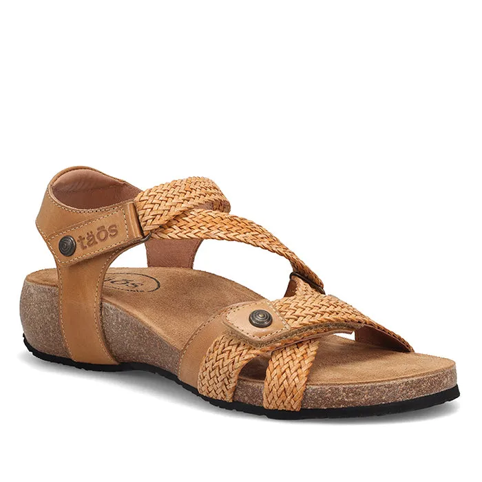 Womens Taos Trulie in Camel Strap