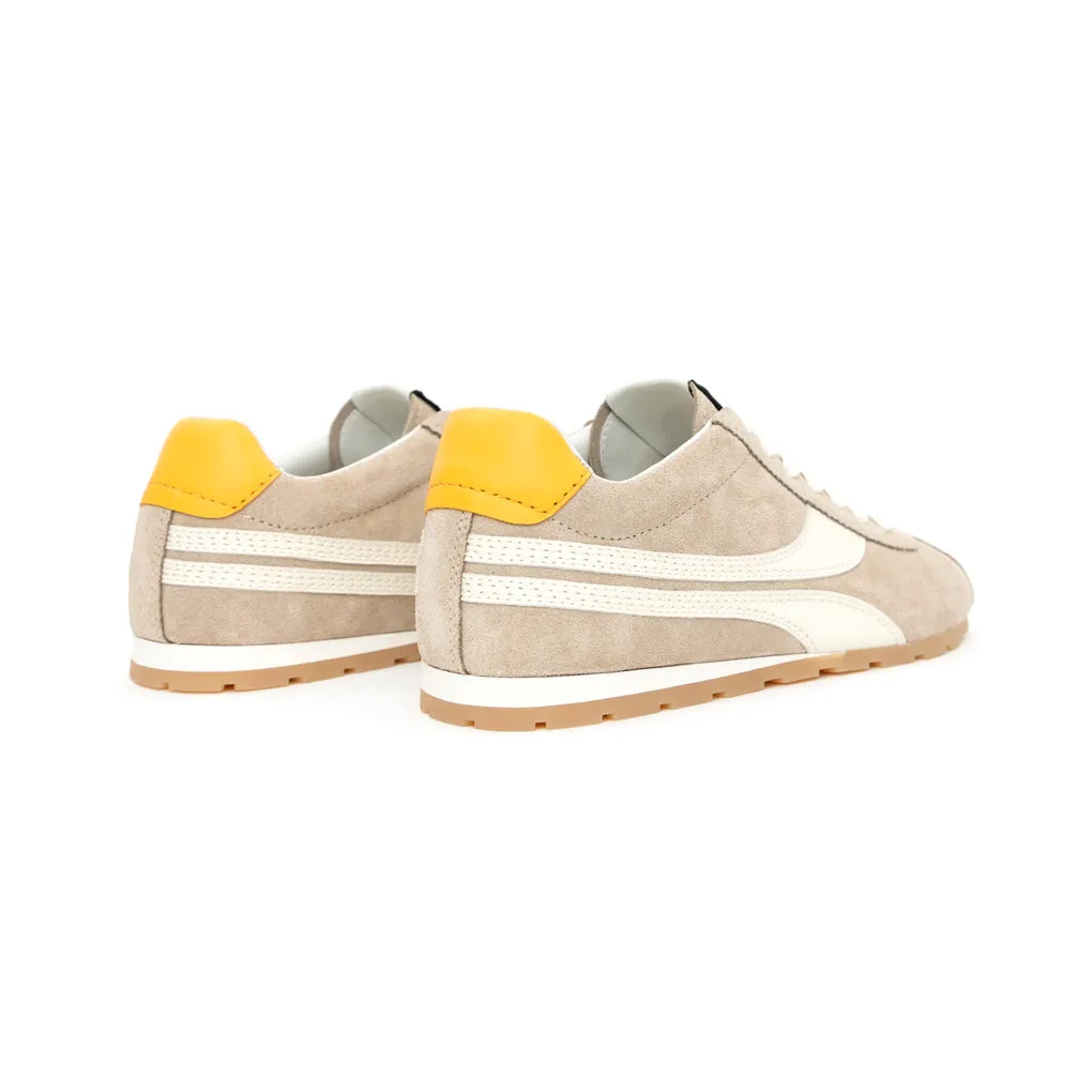 Essex High-Traction Sole Effortless Silhouette