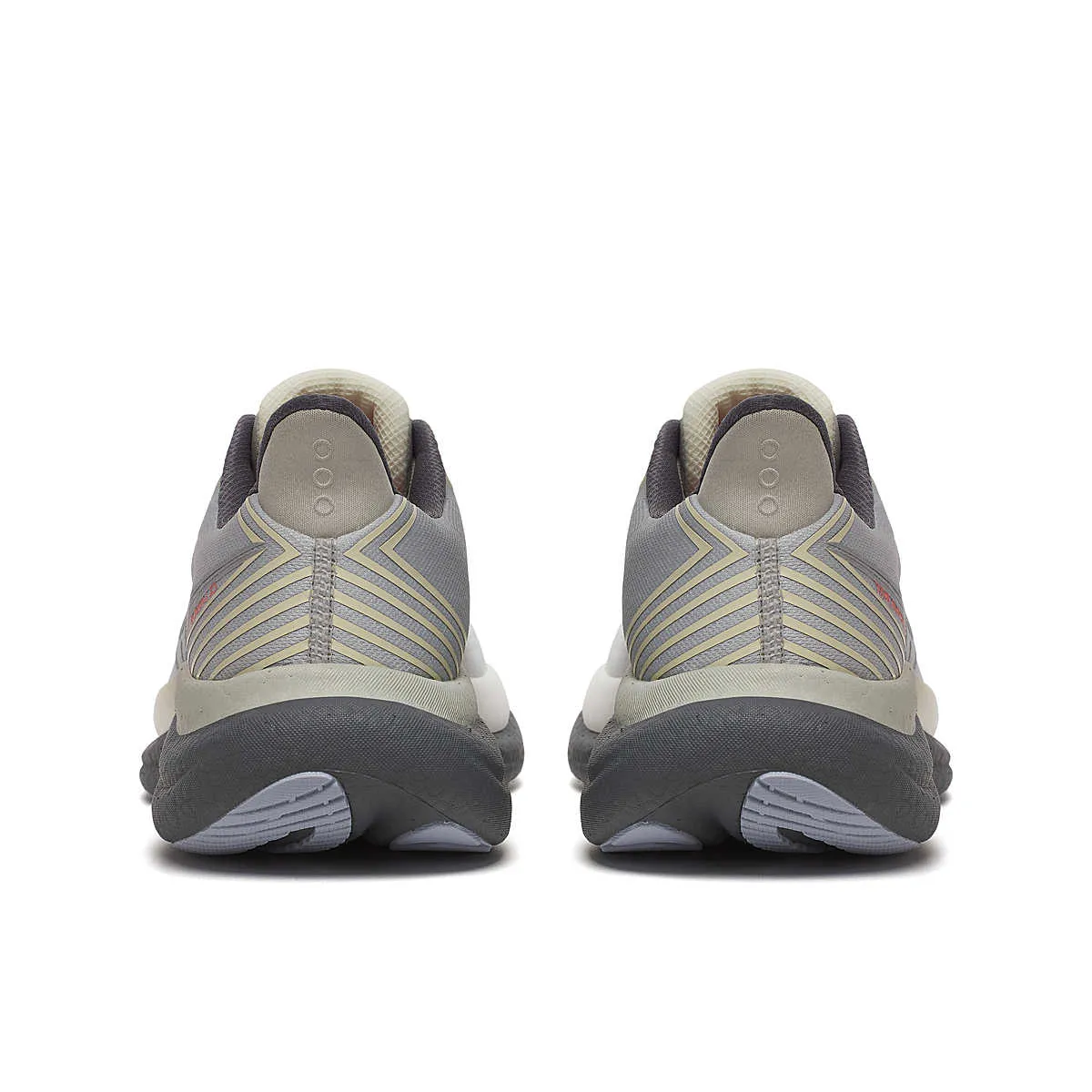 Men's Triumph 23 - Grey / Shadow Black ultramarathon - specific shoes