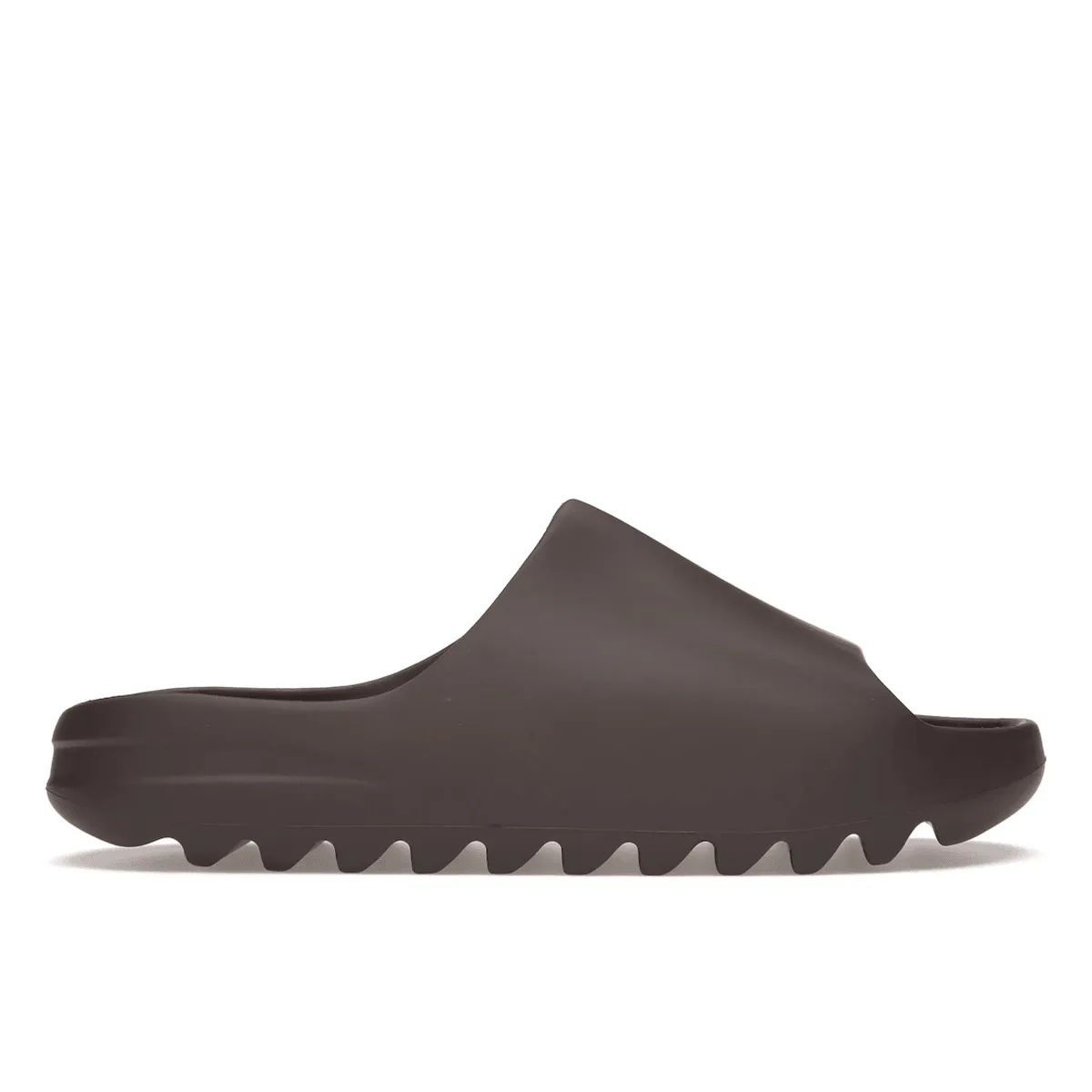 Adidas Yeezy Slide Soot sailing Beach Walks