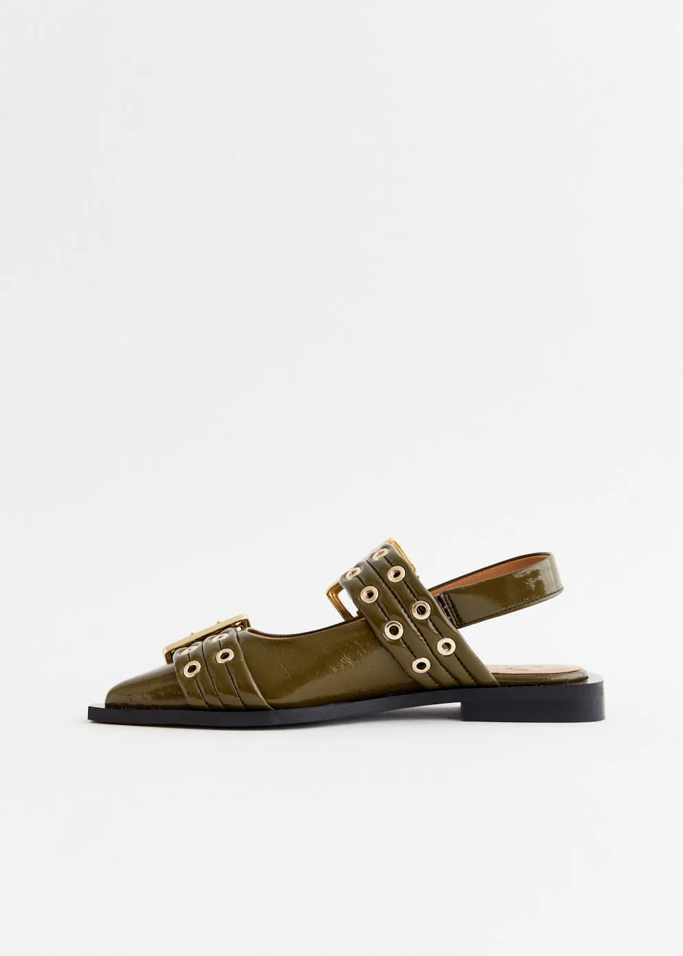 Fall look Feminine Buckle Ballerinas