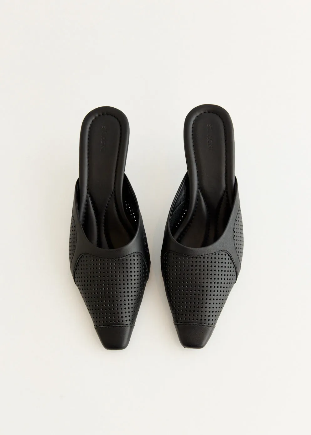 Perforated Heel Durable outsole