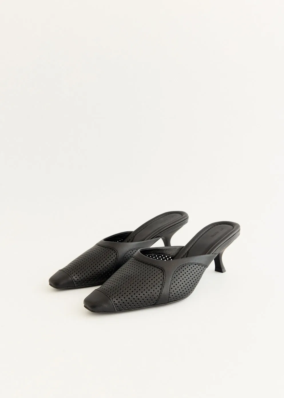 Perforated Heel Elastic Material Smooth Flex
