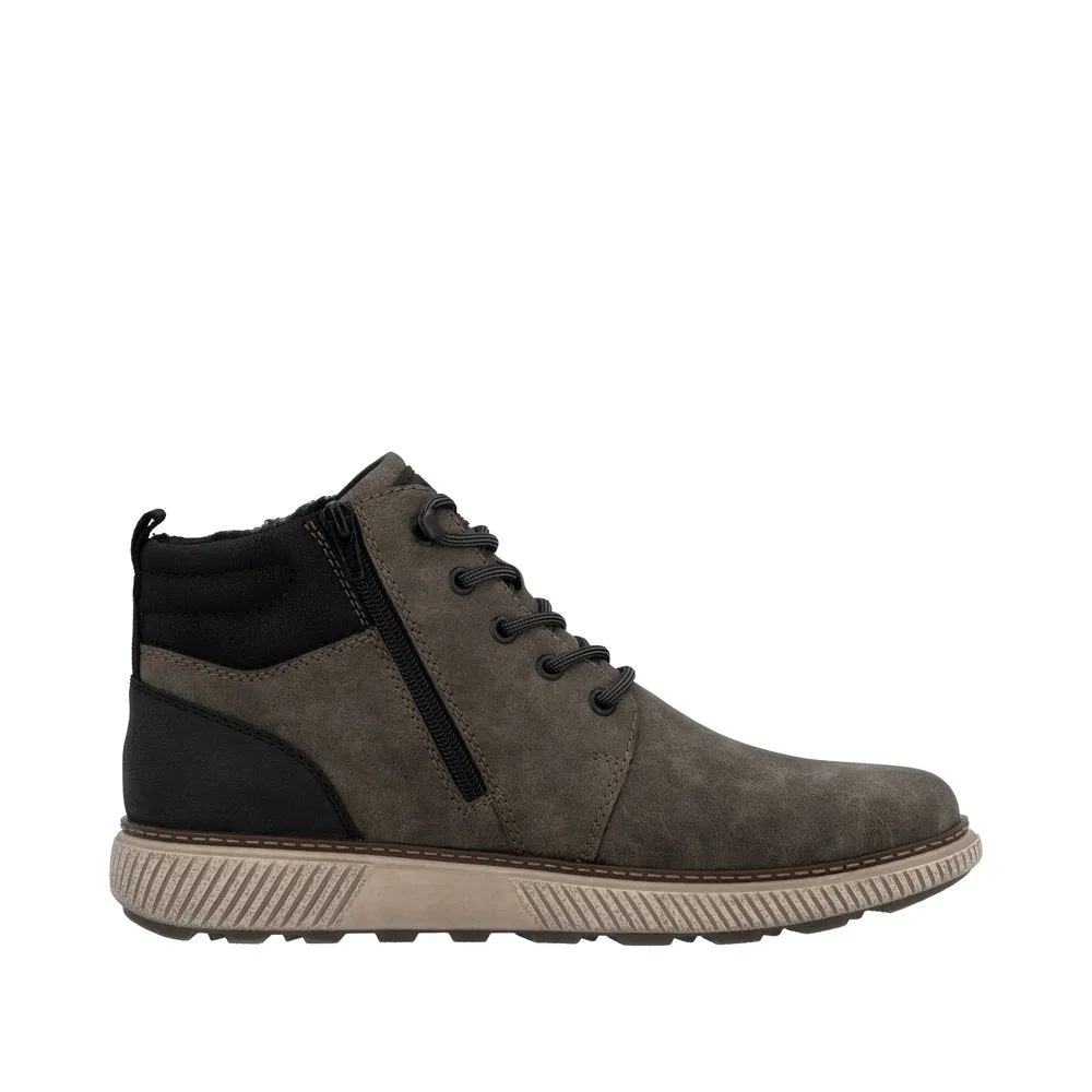 Busy Day Men's Stan B3302